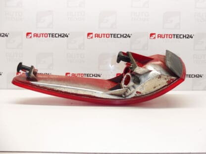 Linker achterlicht voor Peugeot 607 spatbord 6350N1