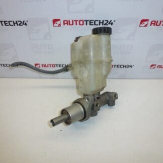 Hoofdremcilinder met reservoir Citroën C5 X7 Peugeot 407 9646980980 4601Y7 4635F7